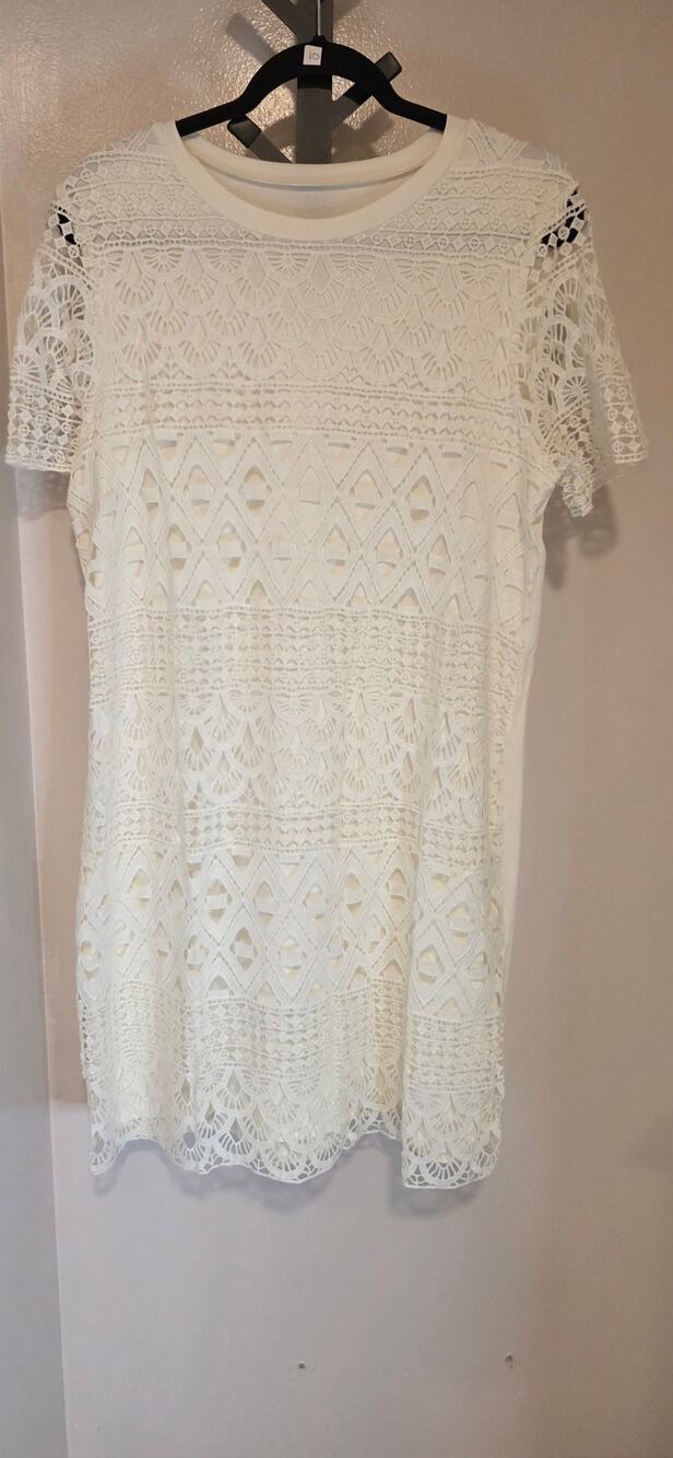 White Lace Eyelet Shift Dress NWT Size XL